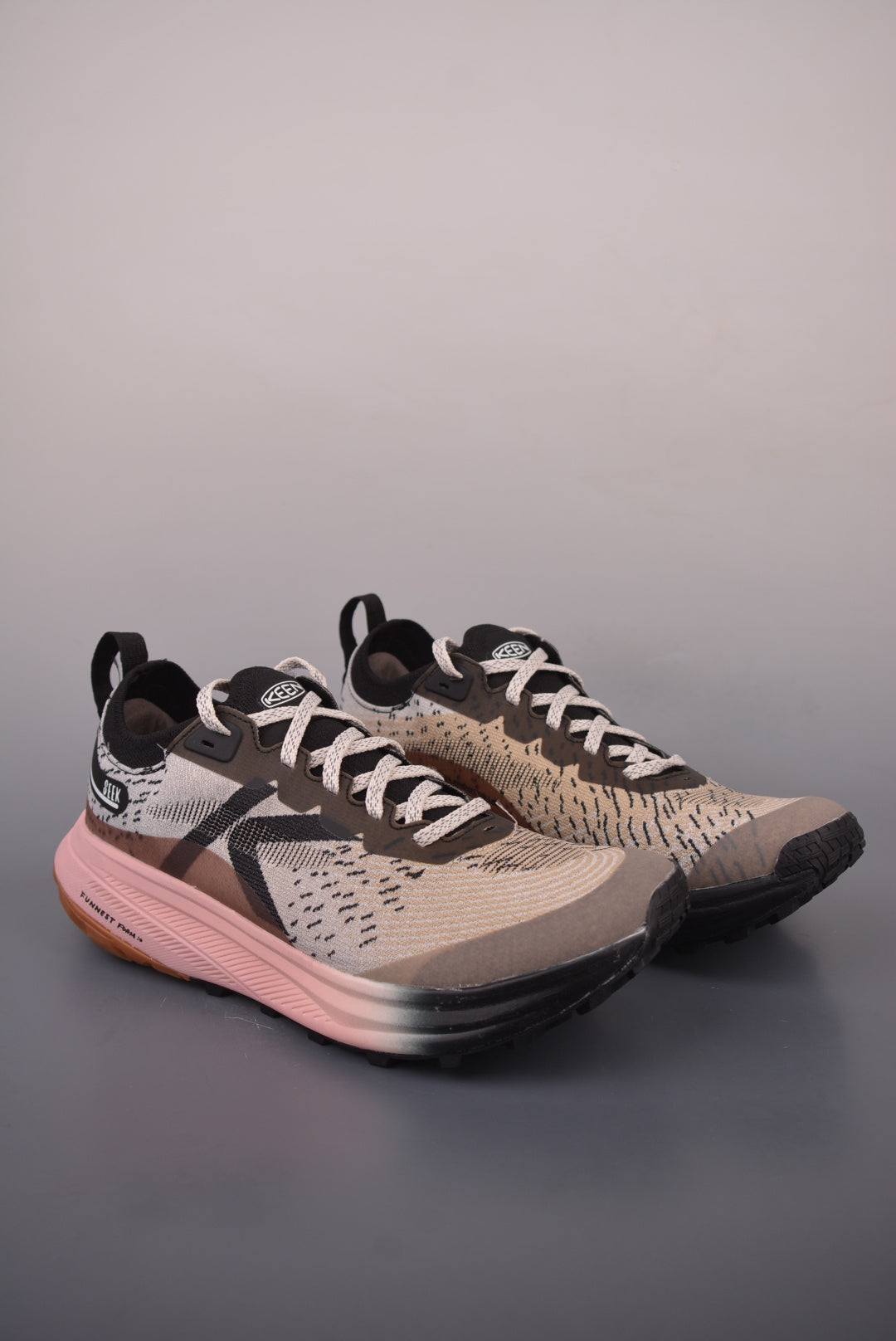KEEN Seek Trail Running Shoe "Safari / Black / Sunset Sand"