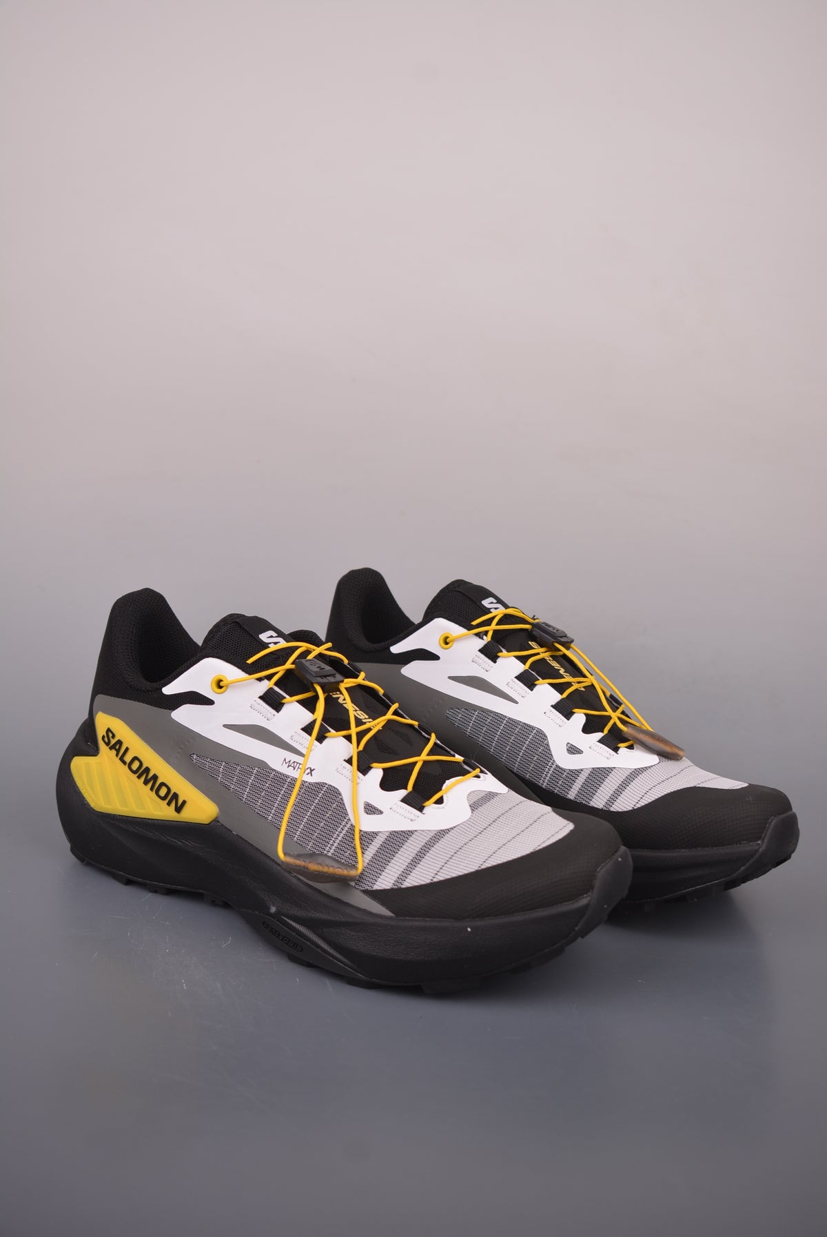 Salomon Genesis "Black White Lemon"